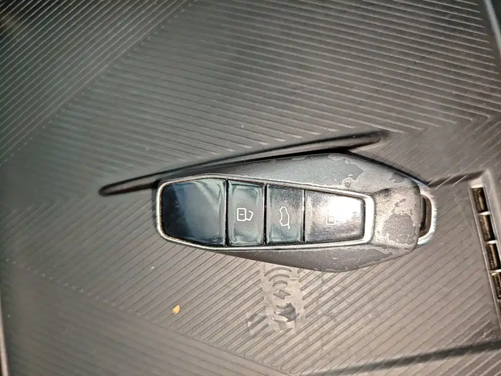 iCAR iCAR 03 — миниатюра 9