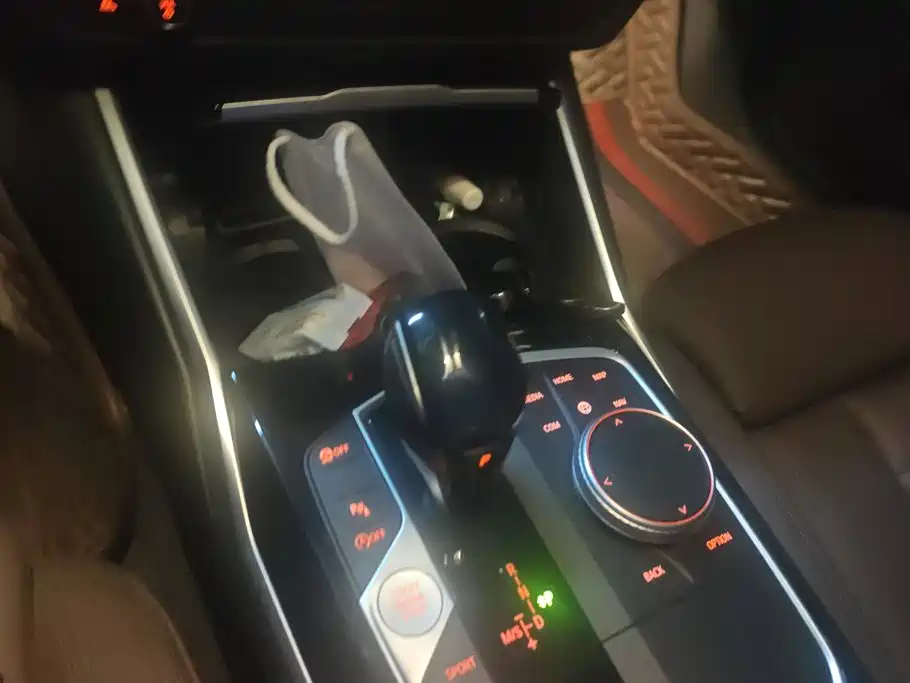 BMW 3 Series — миниатюра 16