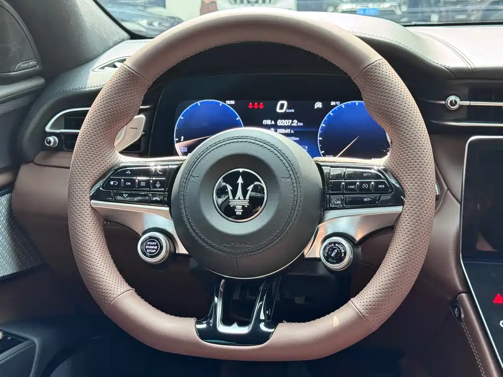Maserati Grecale — миниатюра 6