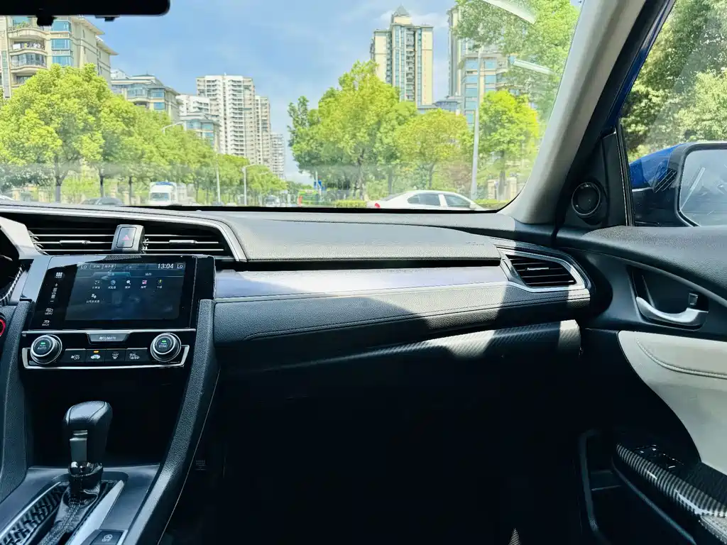 Honda Civic — миниатюра 15
