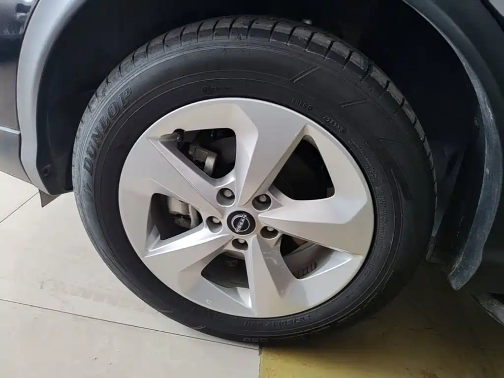 Nissan Qashqai — миниатюра 23