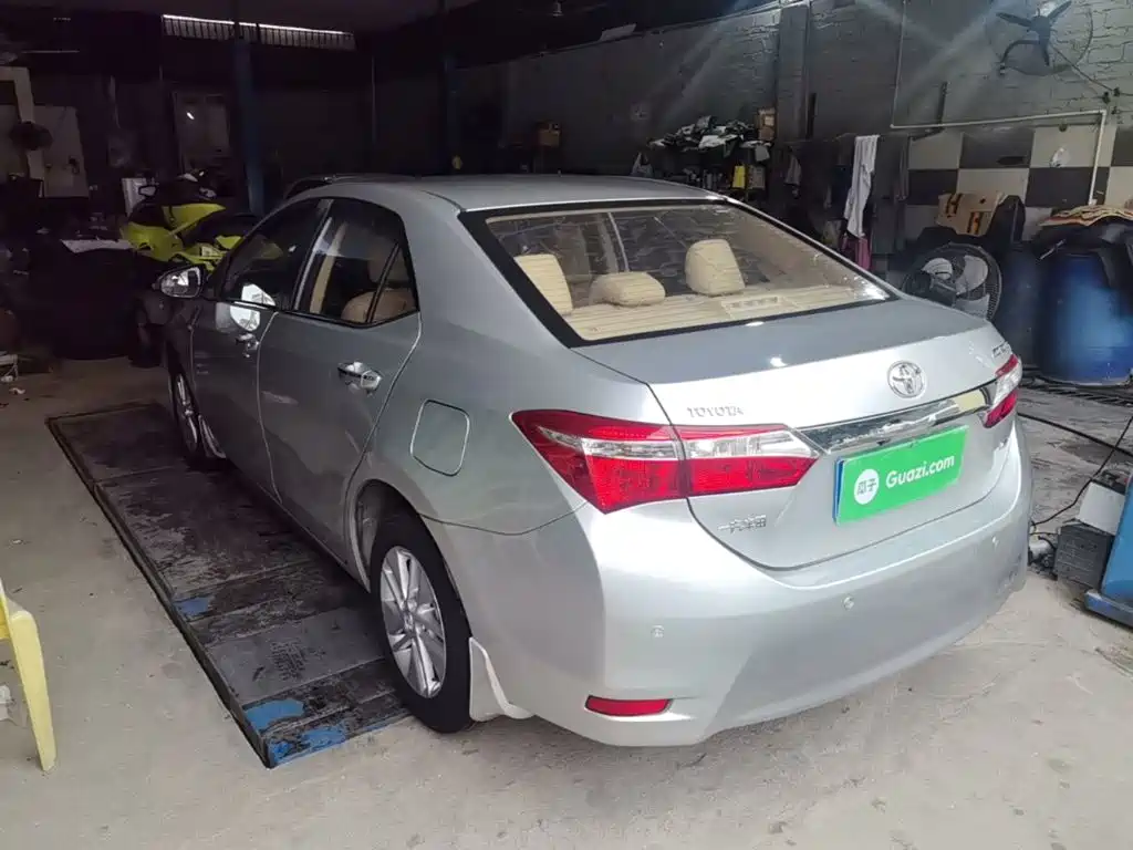 Toyota Corolla — миниатюра 5