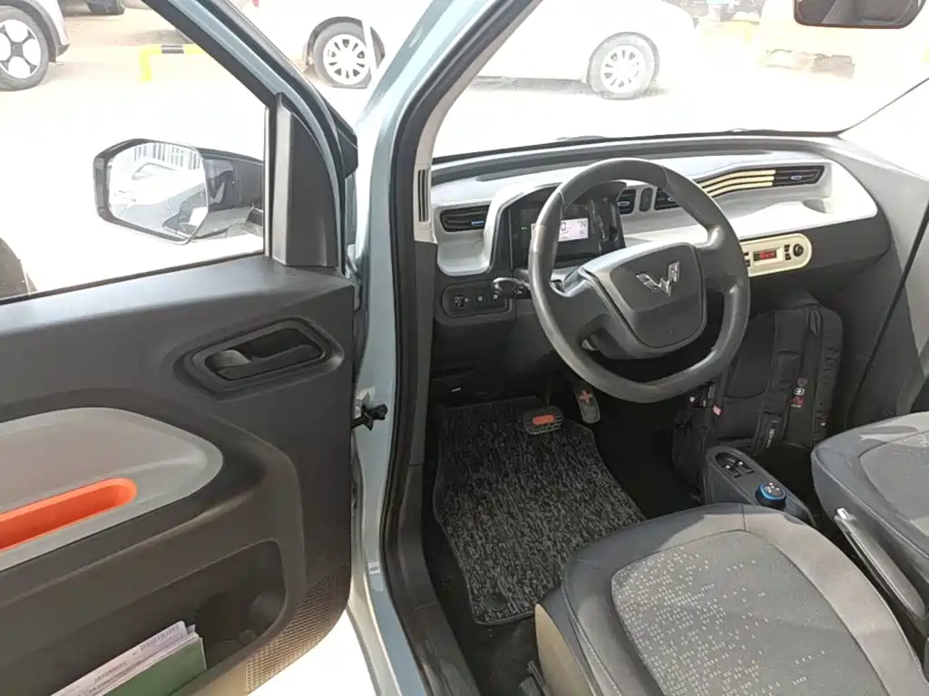 Wuling MINIEV — миниатюра 16