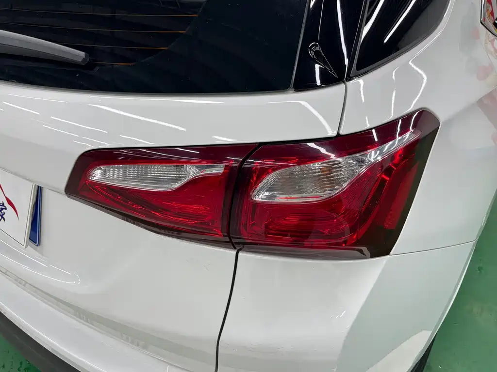 Chevrolet Equinox — фотографии объявления, Фото 29