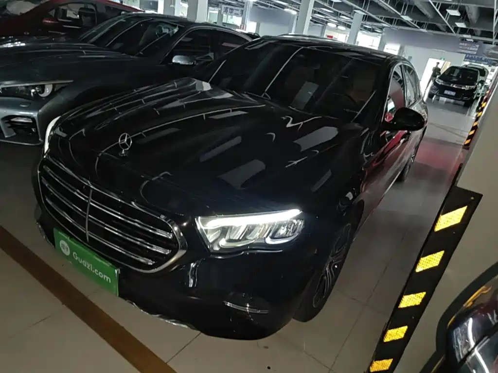 奔驰E级 2024款 E 260 L 2024