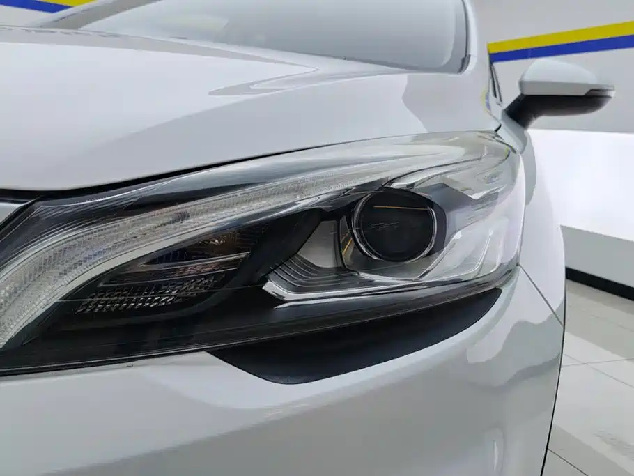 Geely Emgrand GS — миниатюра 5