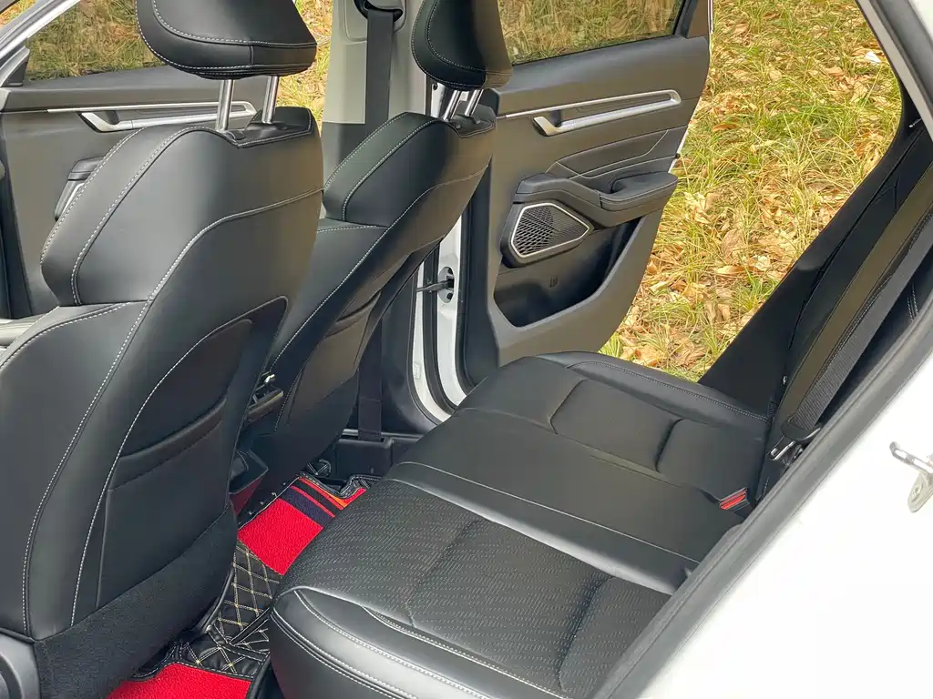 GEELY AUTOMOBILE EMGRAND