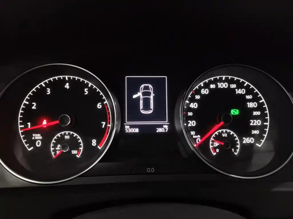 Volkswagen Golf — миниатюра 12