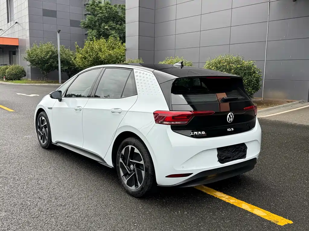 Volkswagen ID.3 — миниатюра 19
