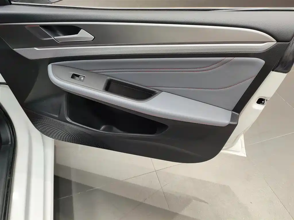 Volkswagen Lamando — миниатюра 18