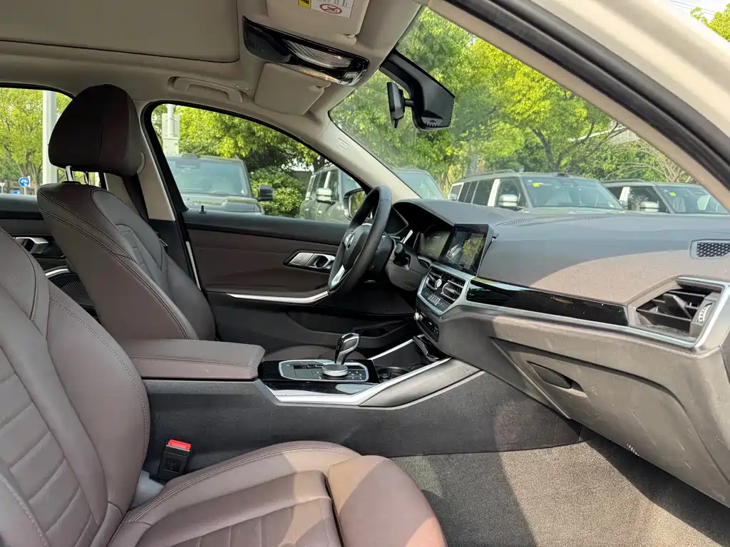 BMW 3 Series — миниатюра 15