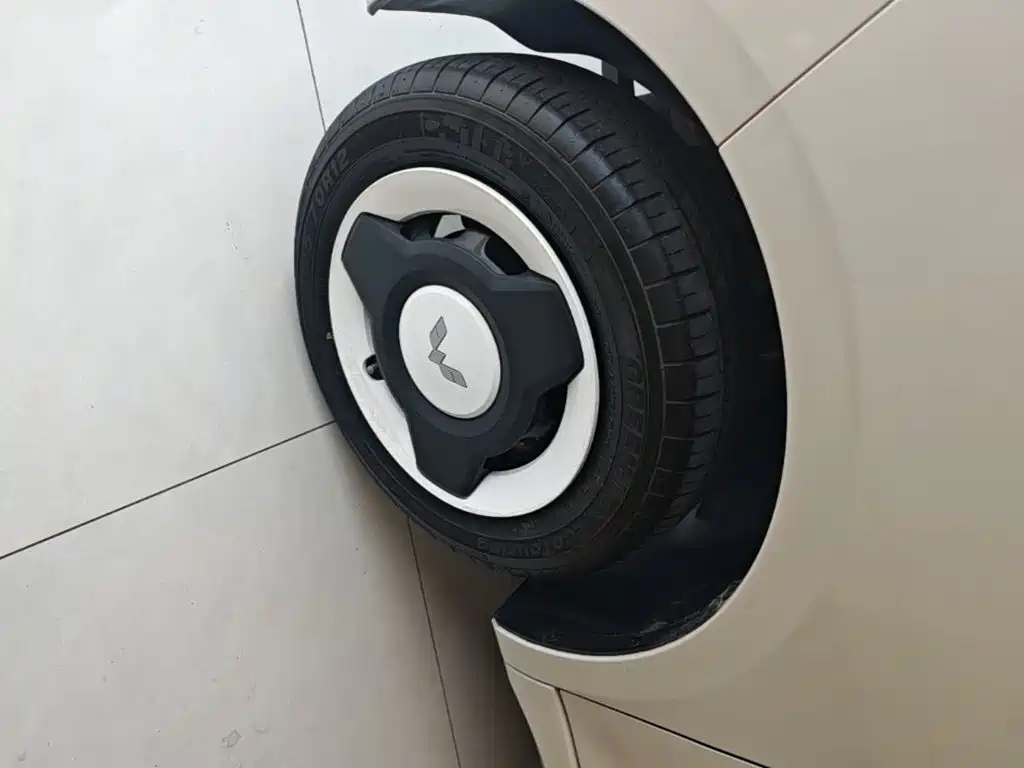 Wuling MINIEV — миниатюра 23
