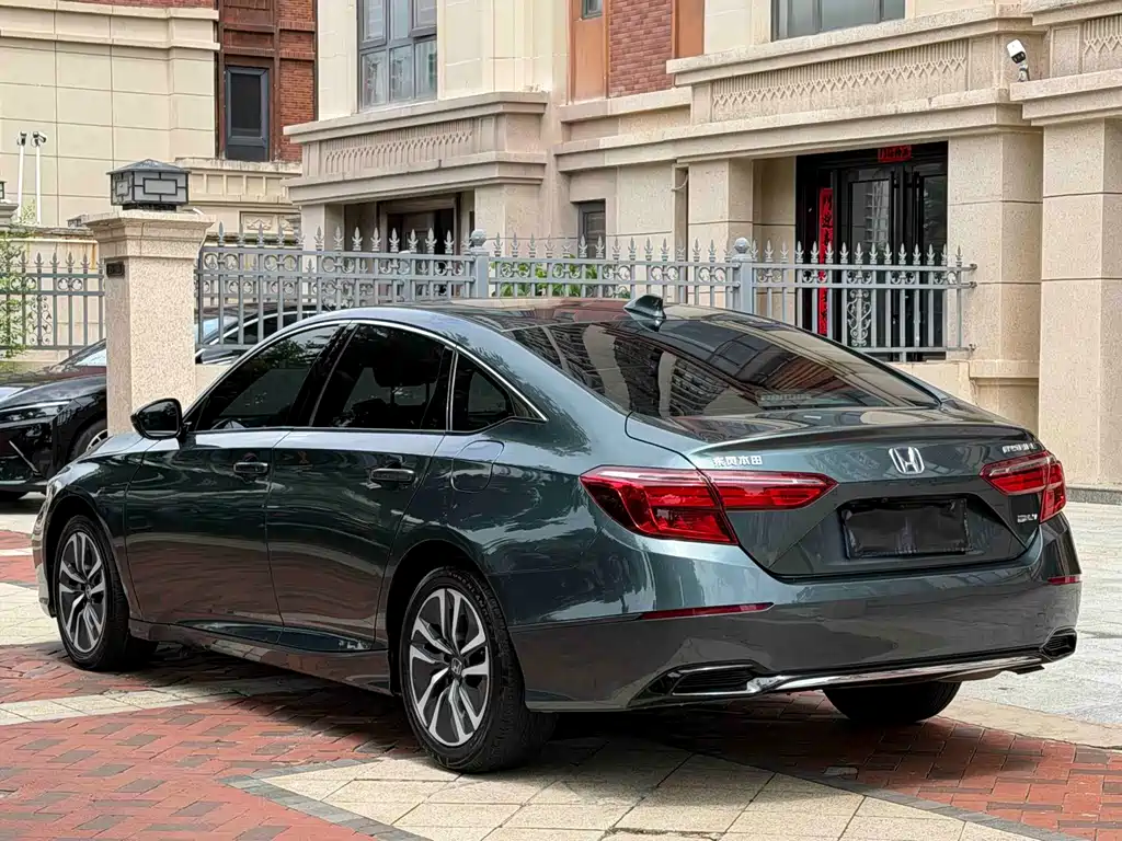 Honda Inspire — миниатюра 7