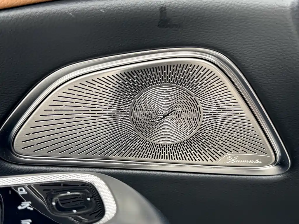 Mercedes-Benz E-Class — миниатюра 19