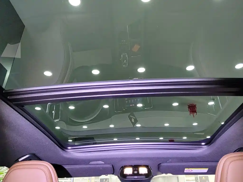 Volvo S90 — миниатюра 18