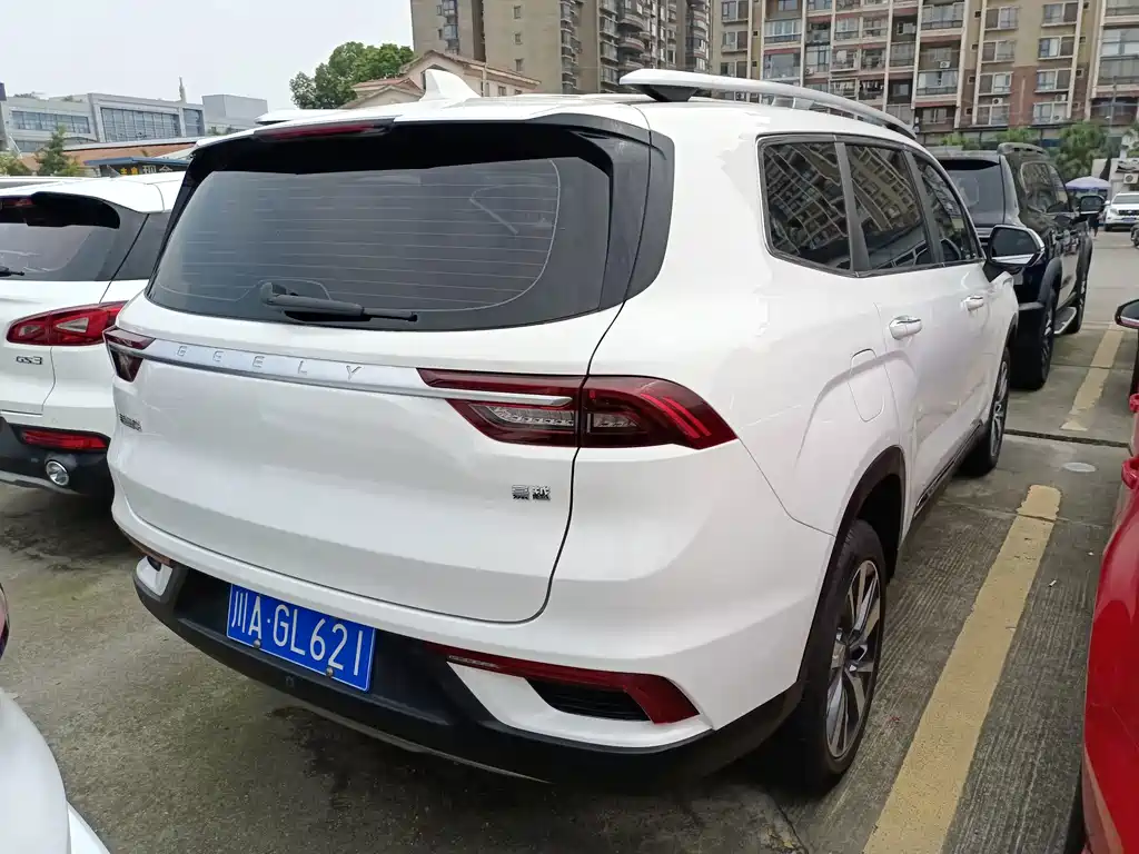 Geely Haoyue — миниатюра 14