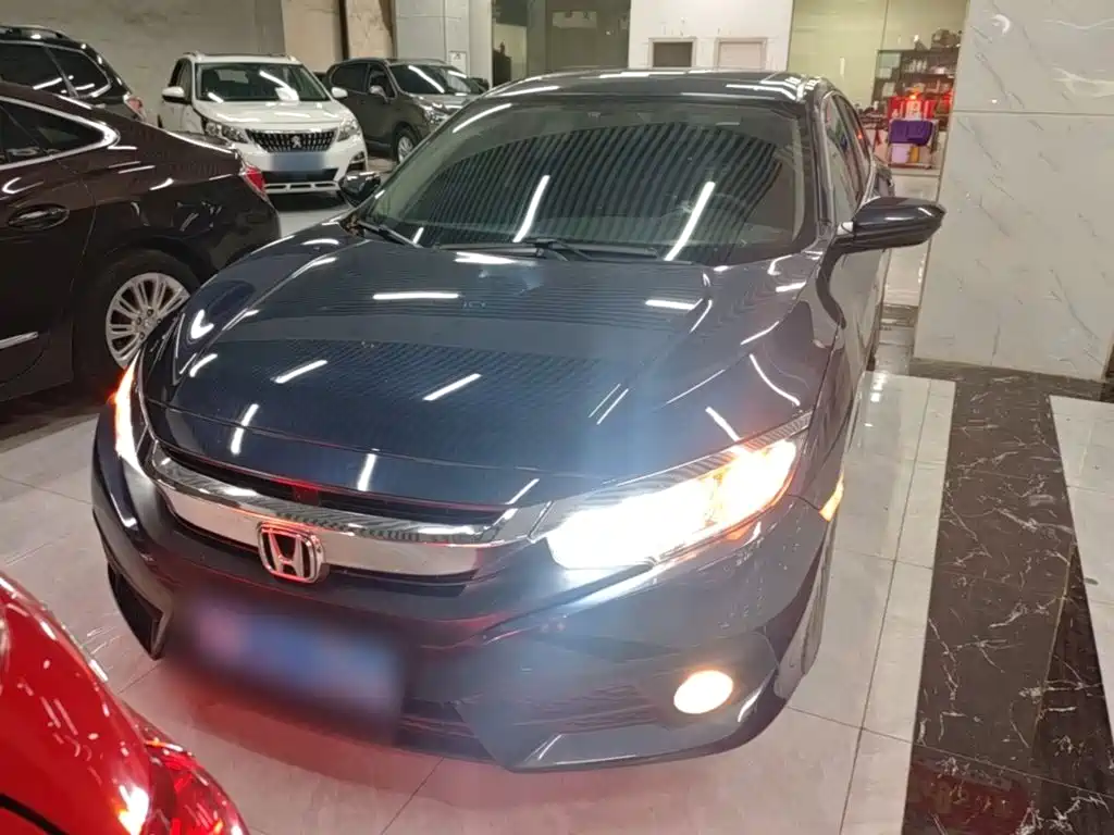 Honda Civic — миниатюра 3