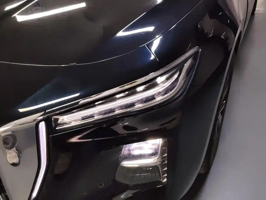 Hongqi Hongqi H5 PHEV — миниатюра 5