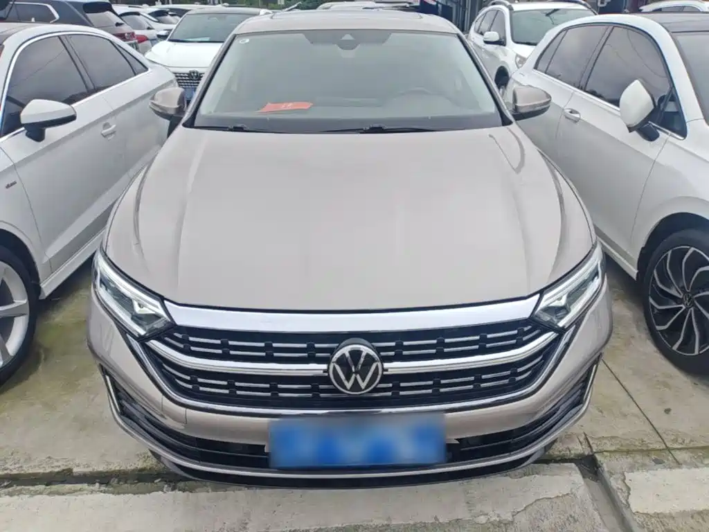 Volkswagen Sagitar — миниатюра 3