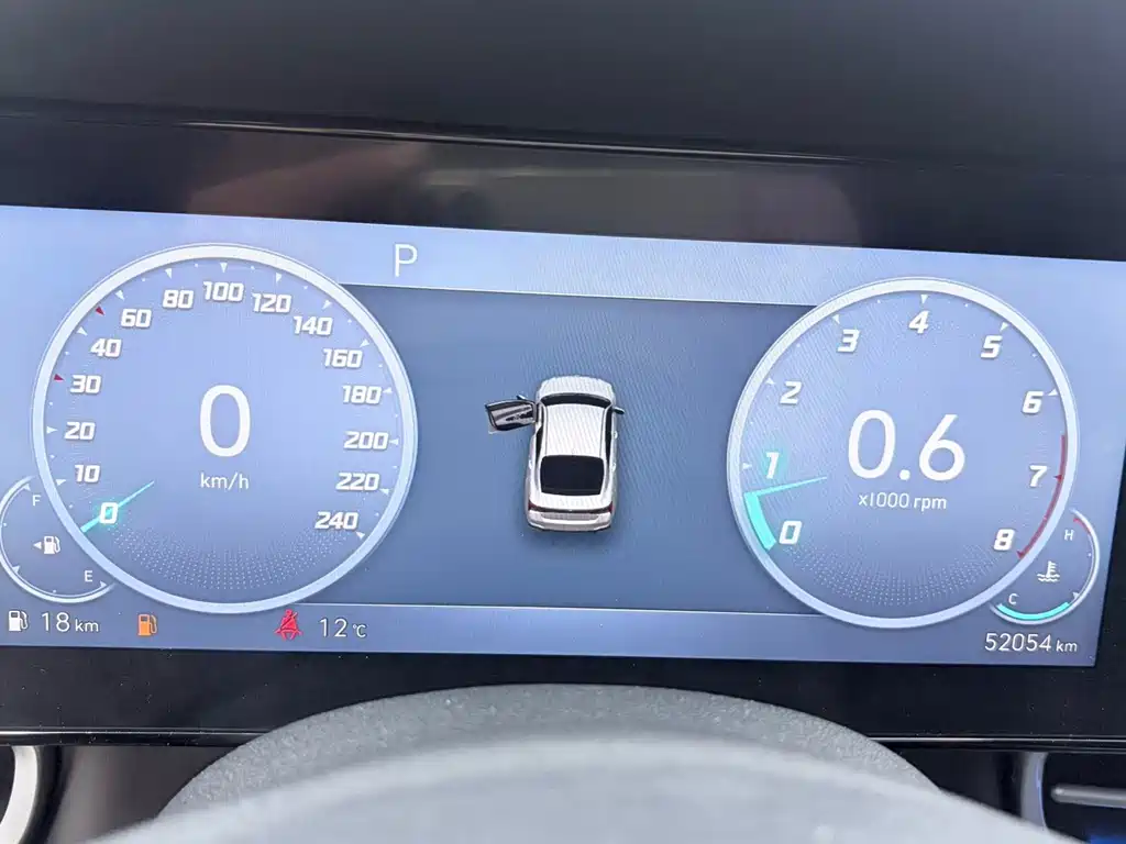 Hyundai Elantra — миниатюра 13