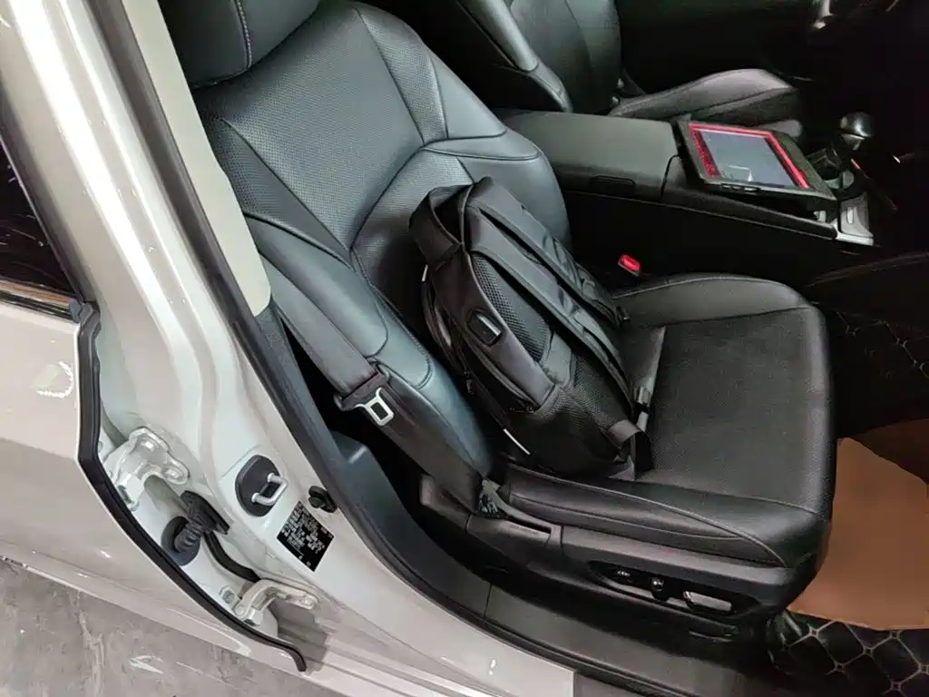 Lexus ES — миниатюра 25