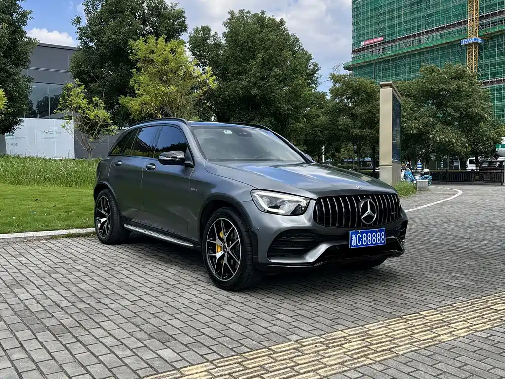 Mercedes-Benz GLC AMG — миниатюра 3