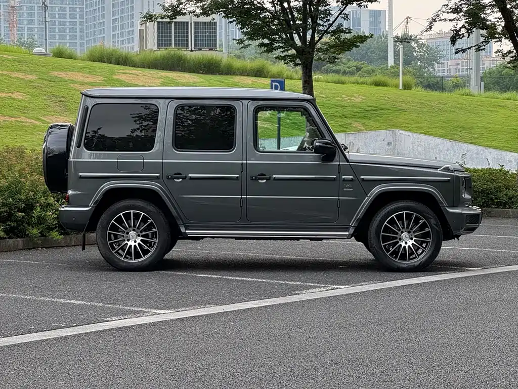 Mercedes-Benz G-Class — миниатюра 6