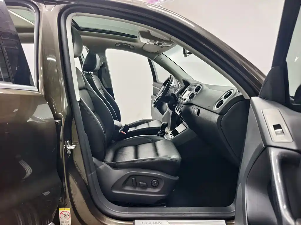 Volkswagen Tiguan — миниатюра 14