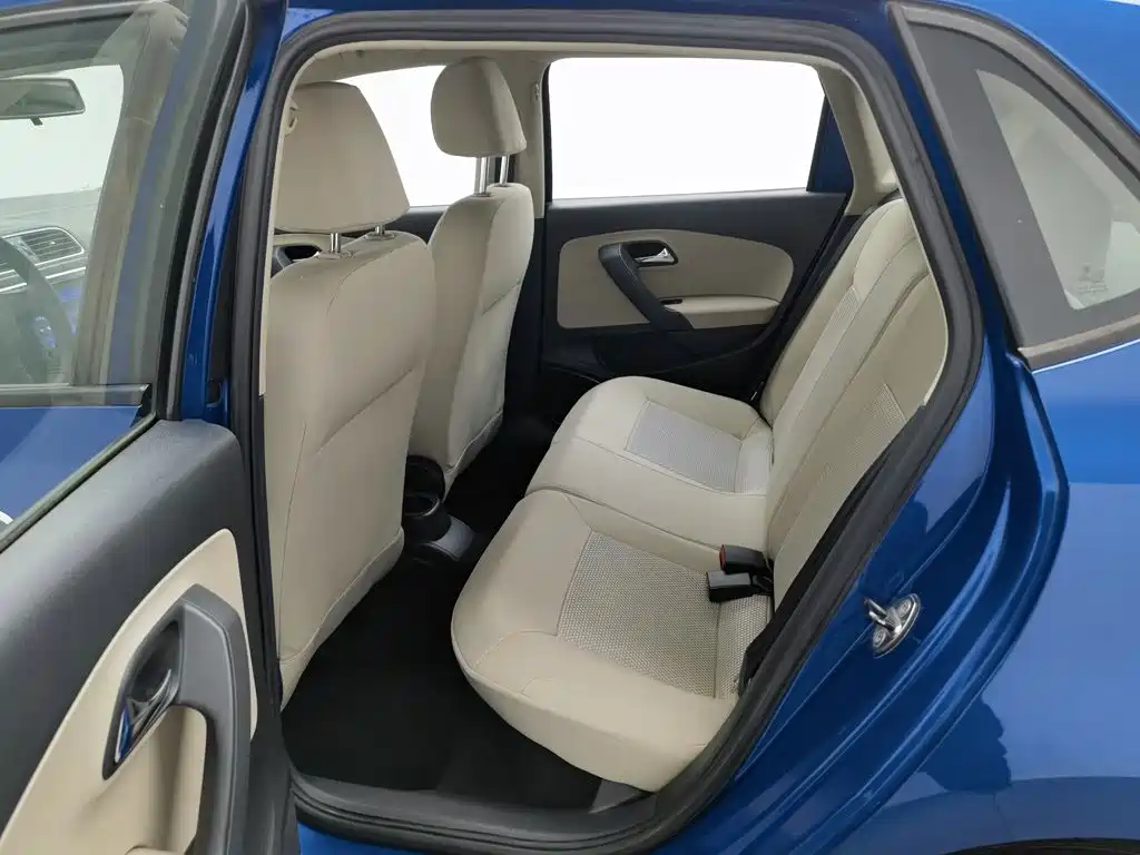 Volkswagen Polo — миниатюра 15