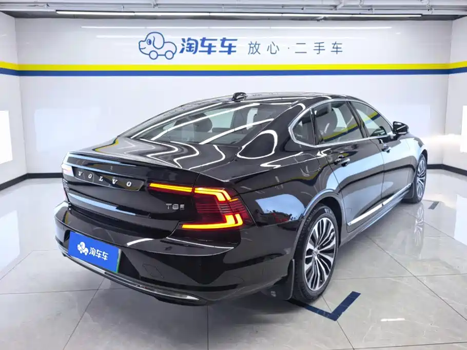 Volvo S90 — миниатюра 3