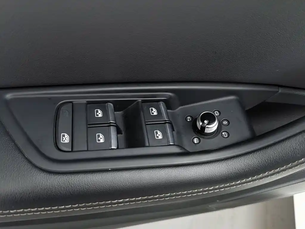 Audi A4L — миниатюра 9