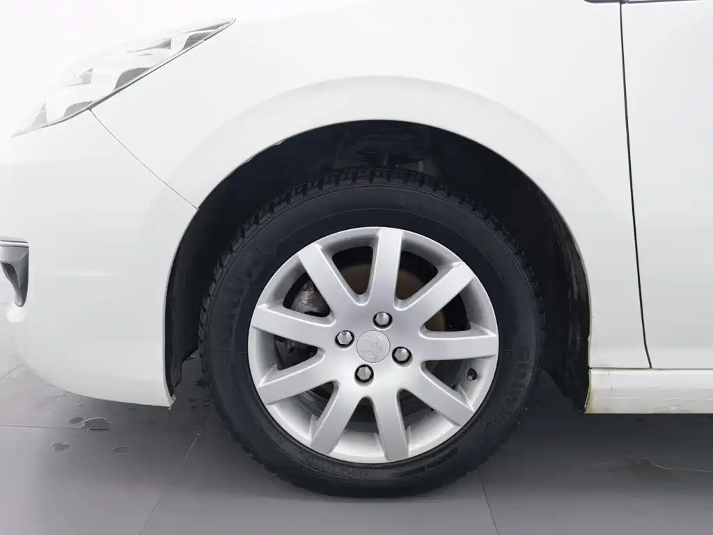 Peugeot 308 — миниатюра 17