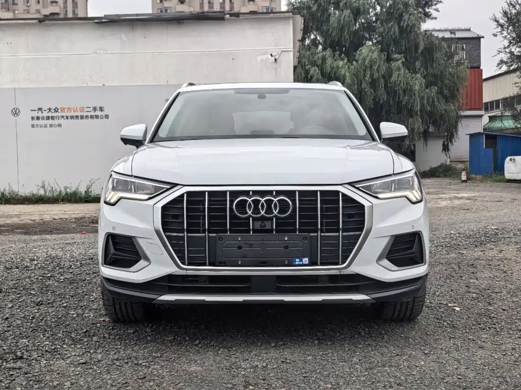 Audi Q3 — миниатюра 2
