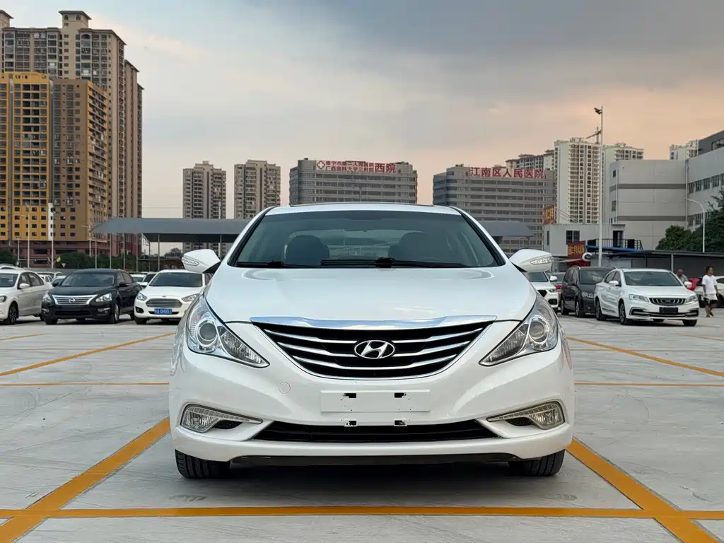 Hyundai Sonata — миниатюра 2