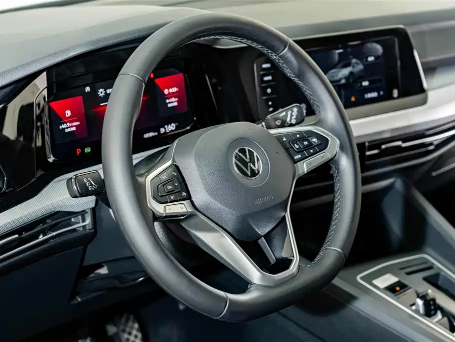 Volkswagen Golf — миниатюра 10