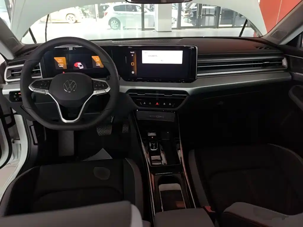Volkswagen Lamando — миниатюра 10