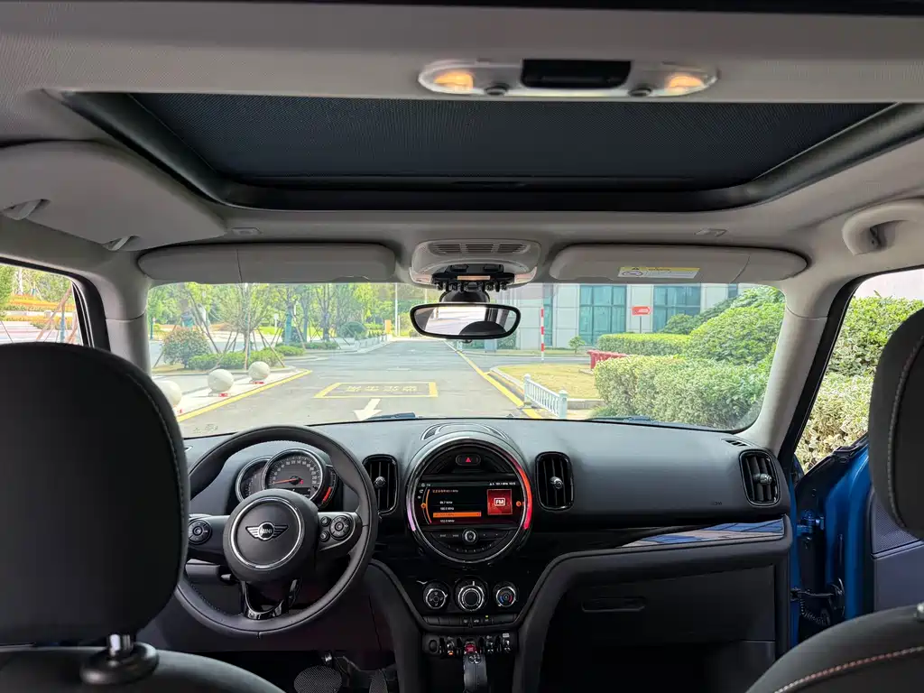 MINI Mini Countryman — миниатюра 12