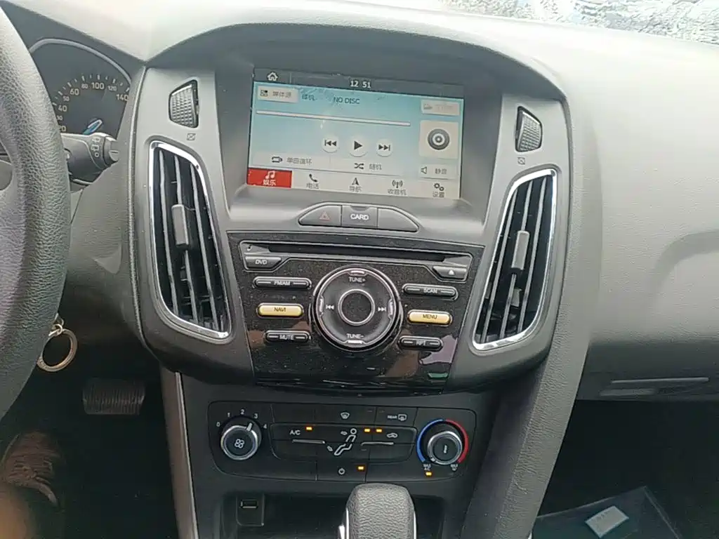 Ford Focus — миниатюра 13