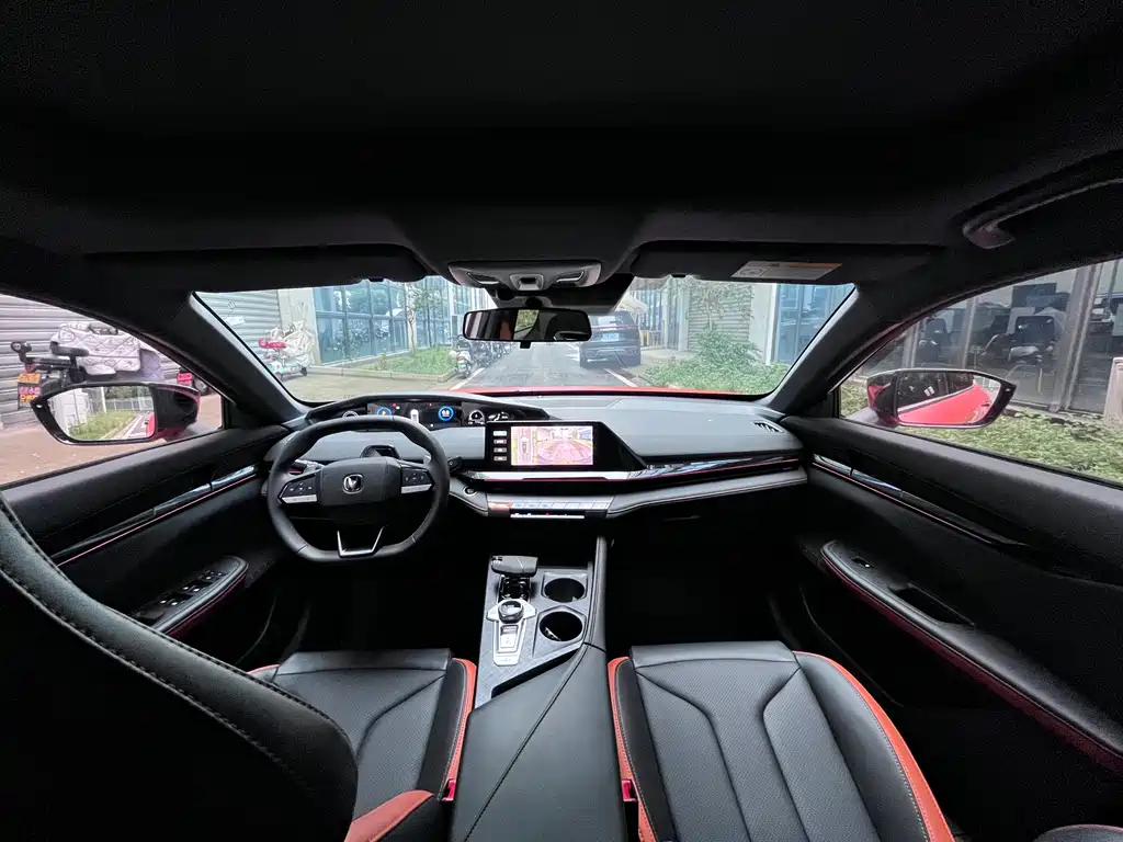 Changan UNI-V — миниатюра 9