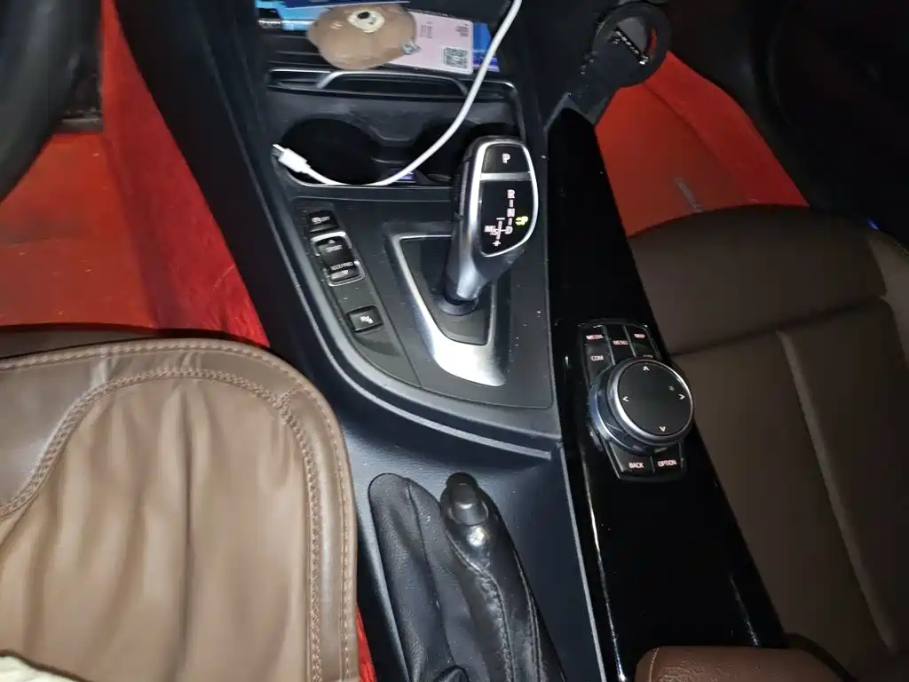 BMW 3 Series — миниатюра 15
