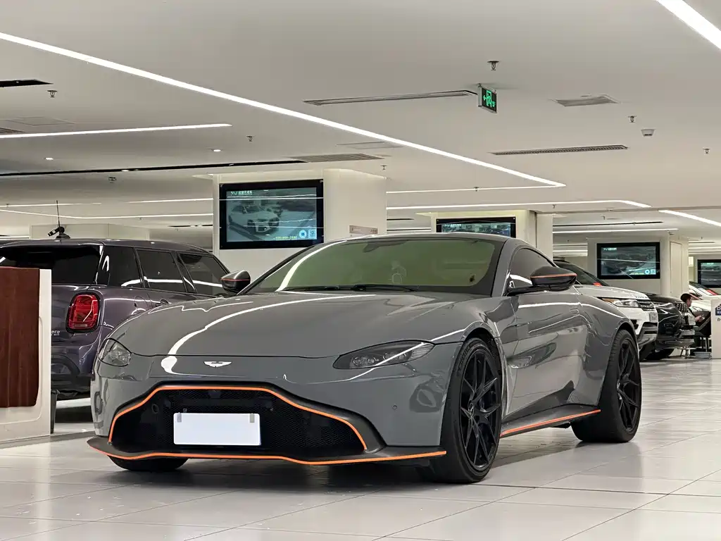 Aston Martin V8 Vantage — миниатюра 2