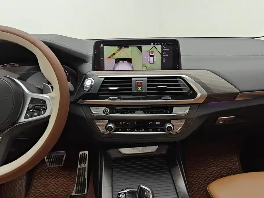 BMW X3 — миниатюра 13