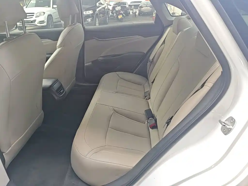 Buick Excelle — миниатюра 17