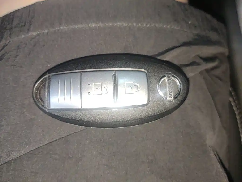 Nissan Tiida — миниатюра 9