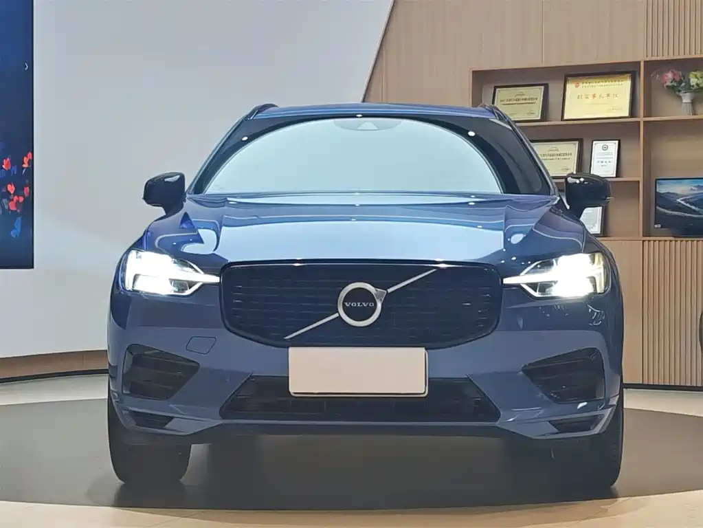 Volvo XC60 — миниатюра 2