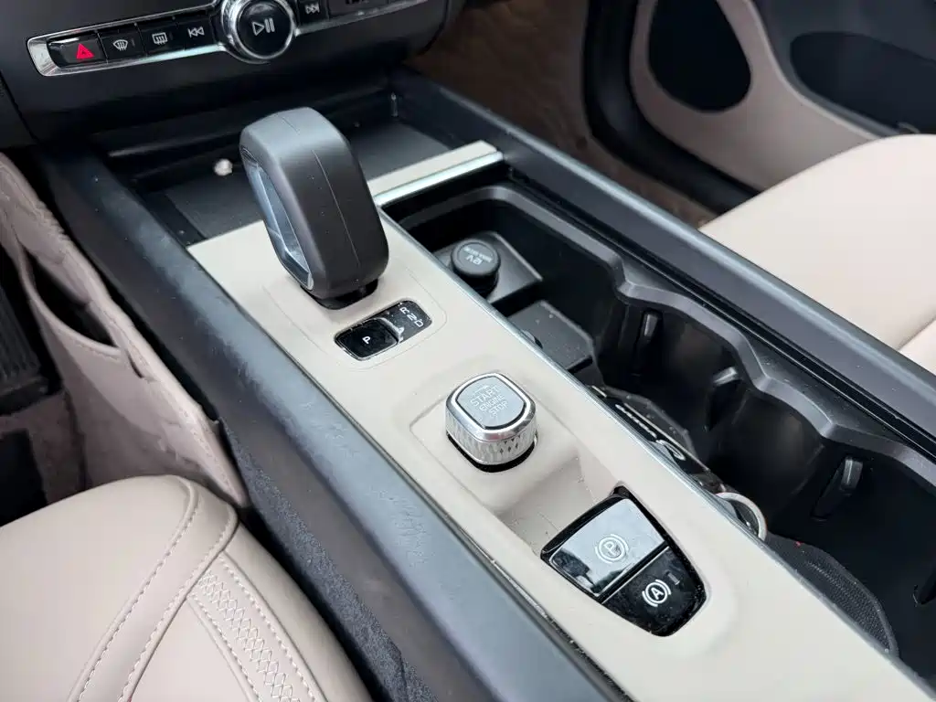 Volvo XC60 — миниатюра 9