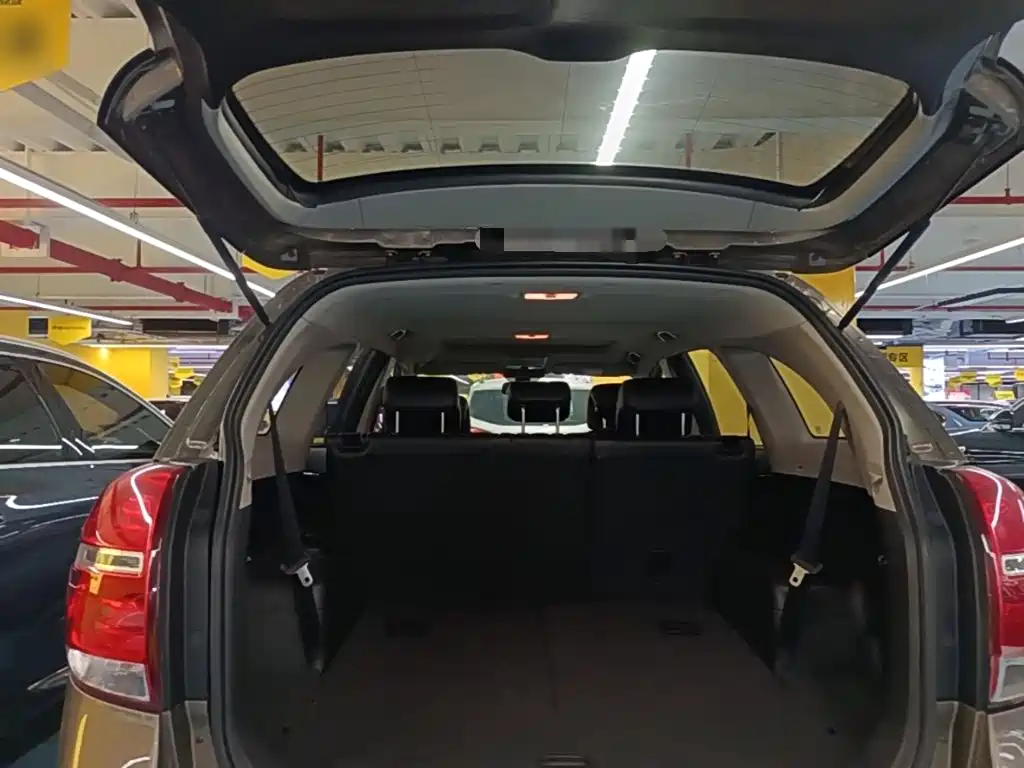 Chevrolet Captiva — миниатюра 19