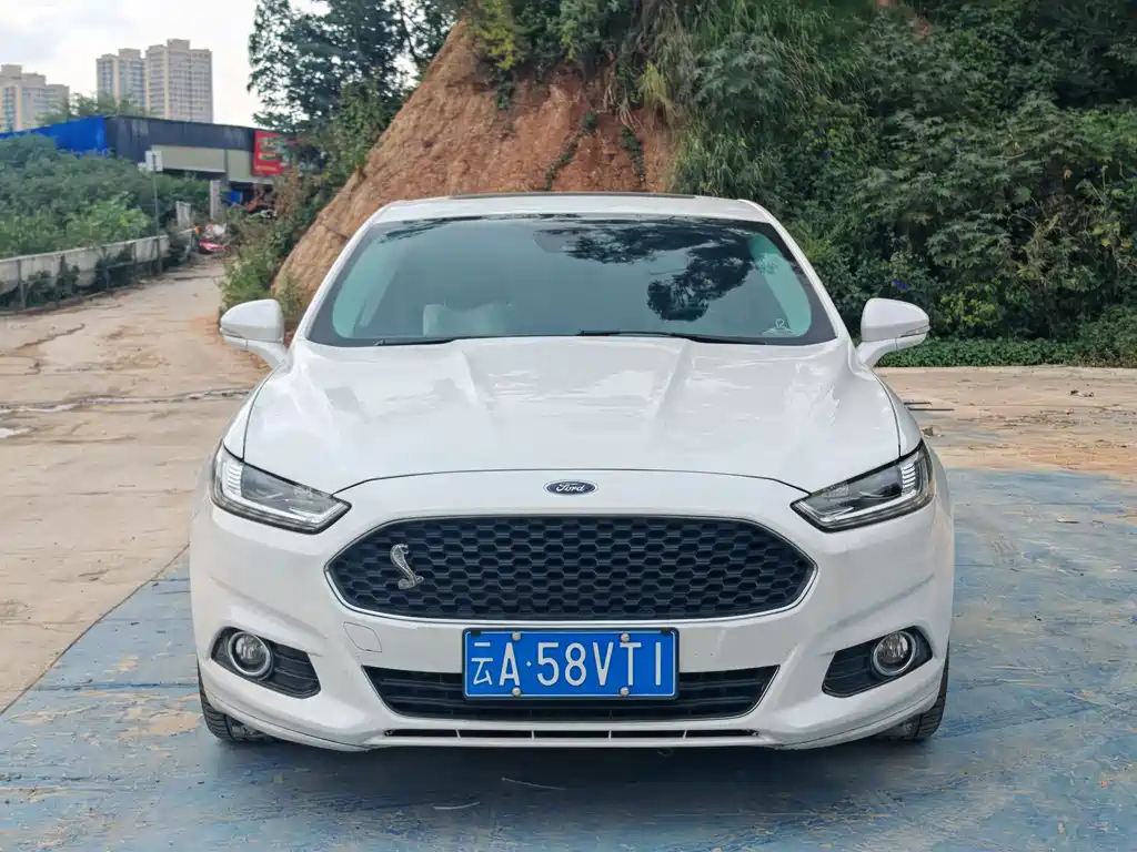 Ford Mondeo — миниатюра 2