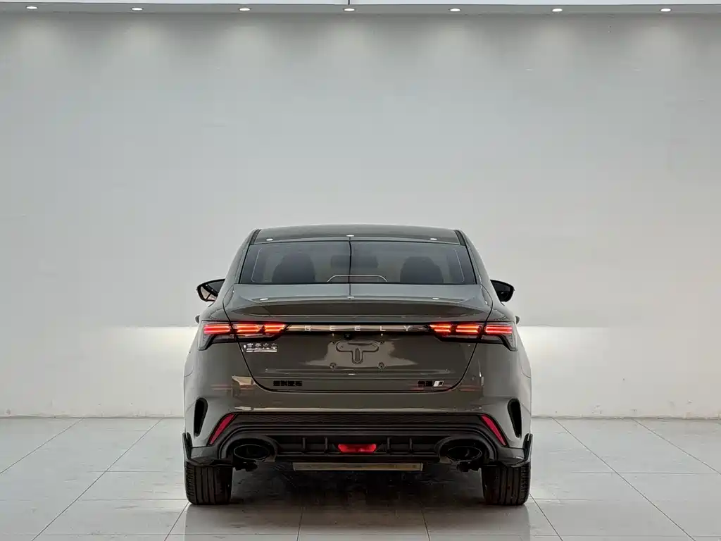 Geely Binrui — миниатюра 15