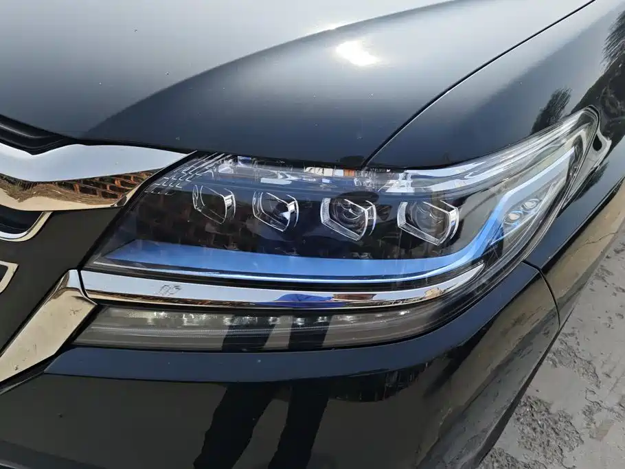 Honda Elysion — миниатюра 5